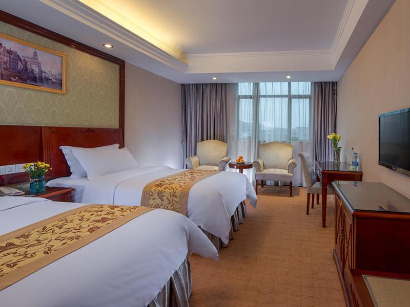 Vienna Hotel Guangzhou Airport 2 Eksteriør bilde
